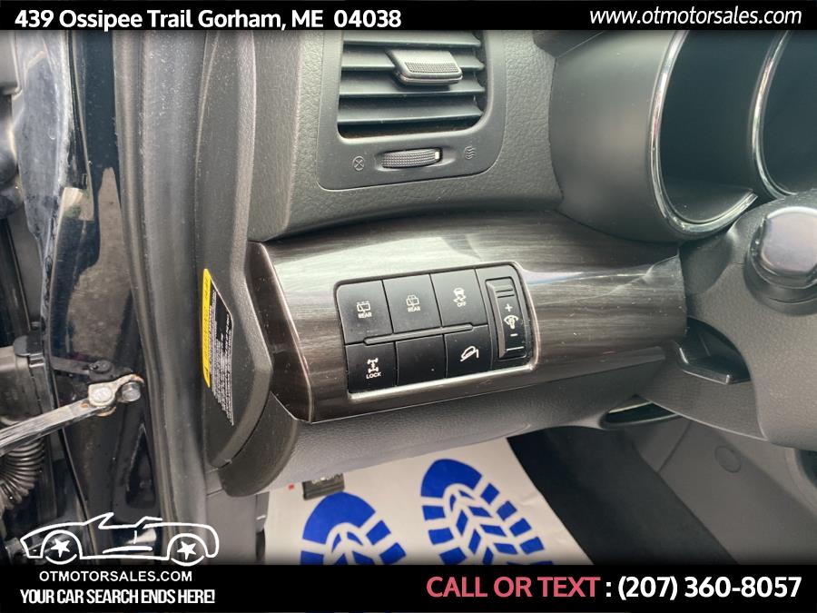 2012 Kia Sorento AWD 4dr V6 LX, available for sale in Gorham, Maine | Ossipee Trail Motor Sales. Gorham, Maine 2012 Kia Sorento AWD 4dr V6 LX, available for sale in Gorham, Maine | Ossipee Trail Motor Sales. Gorham, Maine