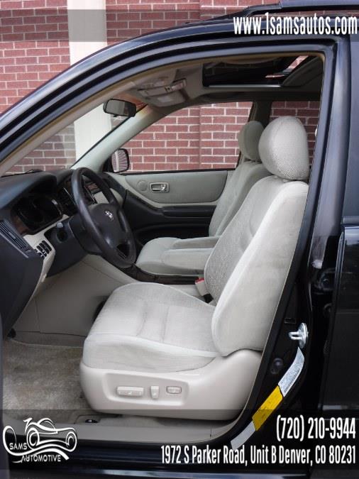 Used Toyota Highlander 4dr V6 4WD Limited (Natl) 2002 | Sam's Automotive. Denver, Colorado Used Toyota Highlander 4dr V6 4WD Limited (Natl) 2002 | Sam's Automotive. Denver, Colorado