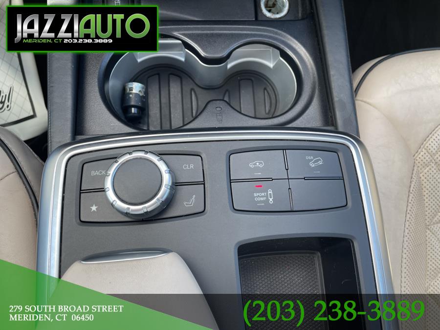 2014 Mercedes-Benz GL-Class 4MATIC 4dr GL550, available for sale in Meriden, Connecticut | Jazzi Auto Sales LLC. Meriden, Connecticut 2014 Mercedes-Benz GL-Class 4MATIC 4dr GL550, available for sale in Meriden, Connecticut | Jazzi Auto Sales LLC. Meriden, Connecticut