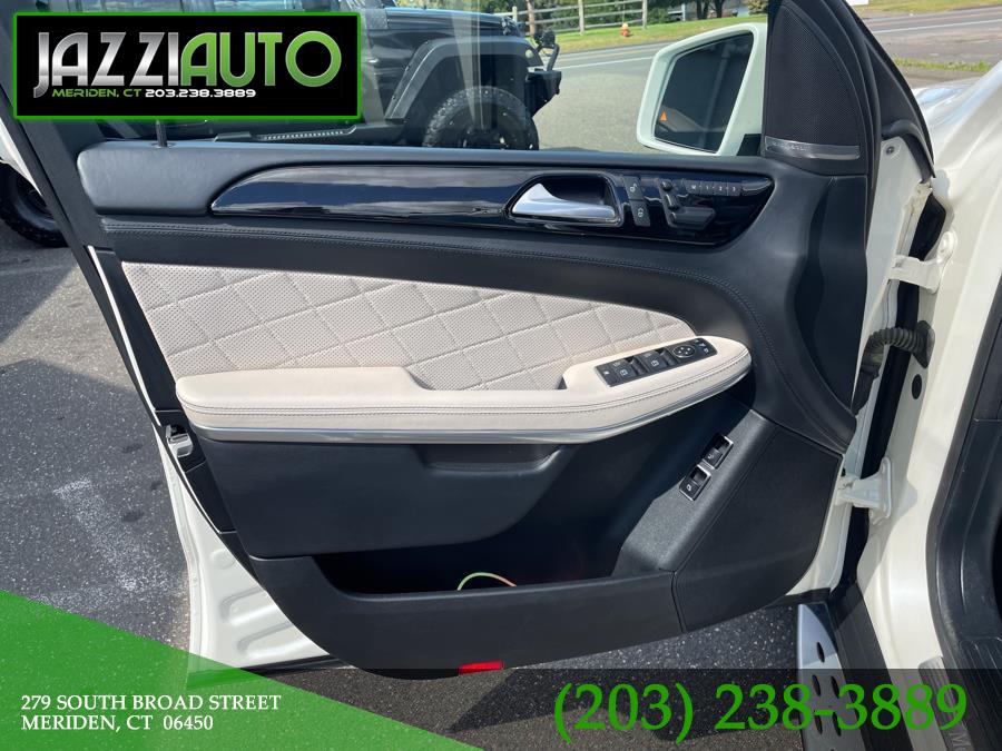 2014 Mercedes-Benz GL-Class 4MATIC 4dr GL550, available for sale in Meriden, Connecticut | Jazzi Auto Sales LLC. Meriden, Connecticut 2014 Mercedes-Benz GL-Class 4MATIC 4dr GL550, available for sale in Meriden, Connecticut | Jazzi Auto Sales LLC. Meriden, Connecticut