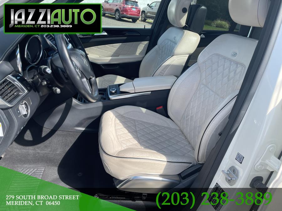 2014 Mercedes-Benz GL-Class 4MATIC 4dr GL550, available for sale in Meriden, Connecticut | Jazzi Auto Sales LLC. Meriden, Connecticut 2014 Mercedes-Benz GL-Class 4MATIC 4dr GL550, available for sale in Meriden, Connecticut | Jazzi Auto Sales LLC. Meriden, Connecticut