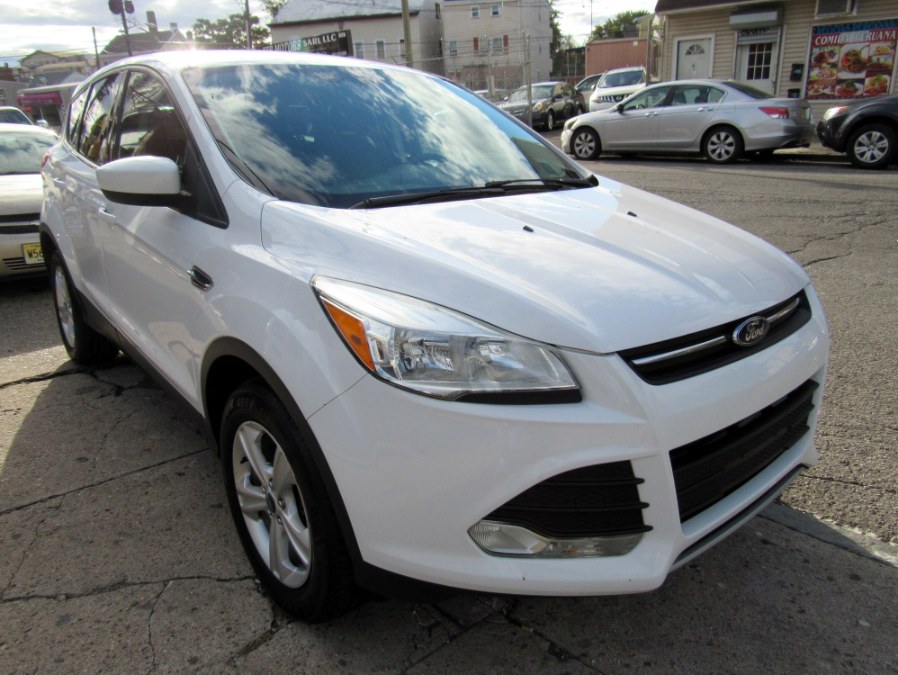 2013 Ford Escape 4WD 4dr SE, available for sale in Paterson, New Jersey | MFG Prestige Auto Group. Paterson, New Jersey