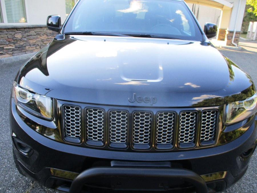 Used Jeep Grand Cherokee 4WD 4dr Altitude 2015 | South Shore Auto Brokers & Sales. Massapequa, New York Used Jeep Grand Cherokee 4WD 4dr Altitude 2015 | South Shore Auto Brokers & Sales. Massapequa, New York