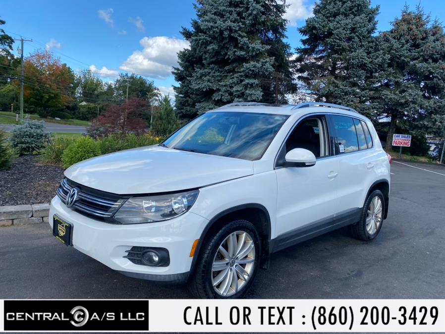 2013 Volkswagen Tiguan 4WD 4dr Auto SE, available for sale in East Windsor, Connecticut | Central A/S LLC. East Windsor, Connecticut 2013 Volkswagen Tiguan 4WD 4dr Auto SE, available for sale in East Windsor, Connecticut | Central A/S LLC. East Windsor, Connecticut