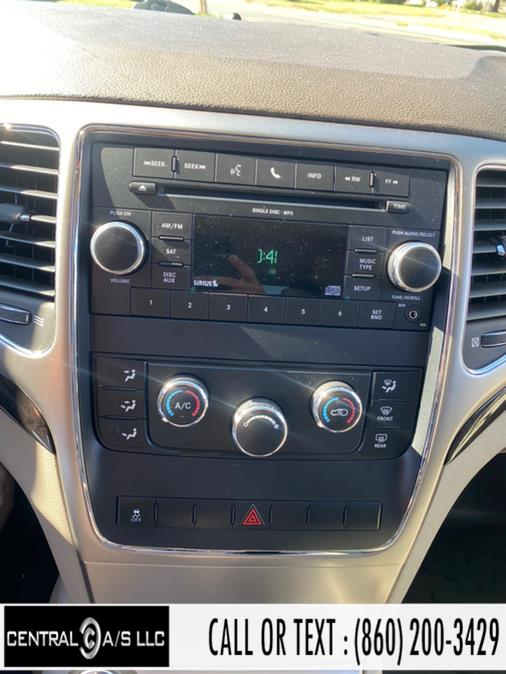 Used Jeep Grand Cherokee 4WD 4dr Laredo 2011 | Central A/S LLC. East Windsor, Connecticut Used Jeep Grand Cherokee 4WD 4dr Laredo 2011 | Central A/S LLC. East Windsor, Connecticut