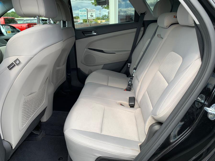 Used Hyundai Tucson SE FWD 2017 | Prestige Pre-Owned Motors Inc. New Windsor, New York Used Hyundai Tucson SE FWD 2017 | Prestige Pre-Owned Motors Inc. New Windsor, New York