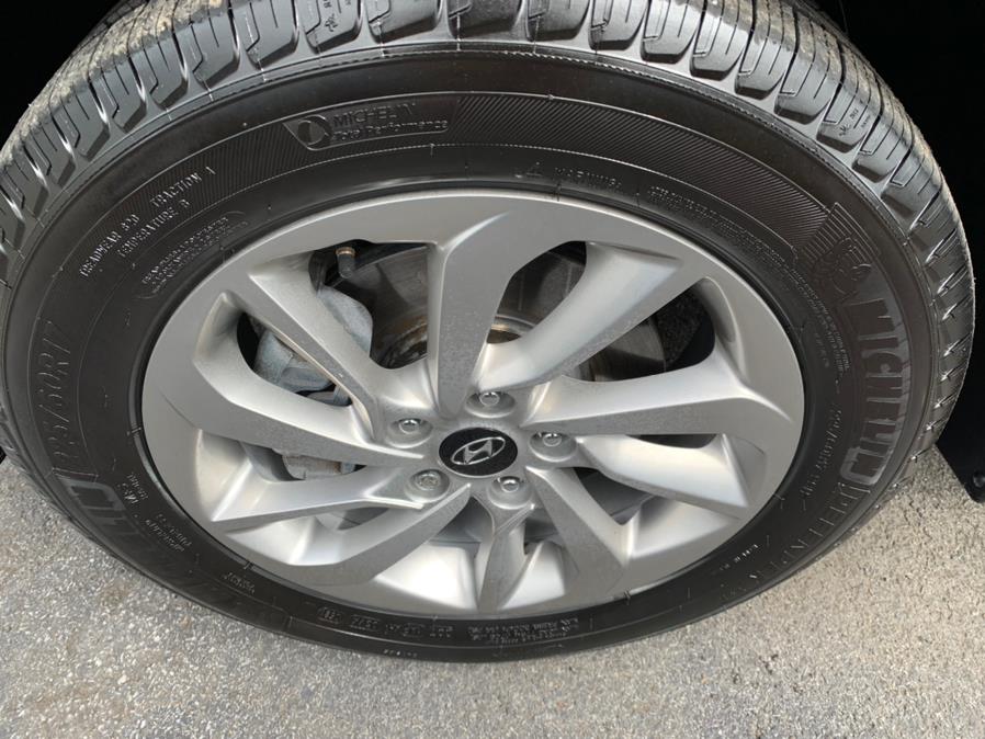 Used Hyundai Tucson SE FWD 2017 | Prestige Pre-Owned Motors Inc. New Windsor, New York Used Hyundai Tucson SE FWD 2017 | Prestige Pre-Owned Motors Inc. New Windsor, New York