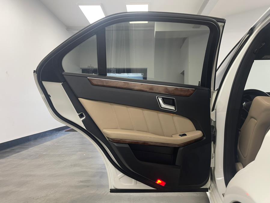 Used Mercedes-Benz E-Class 4dr Sdn E350 Sport 4MATIC 2012 | M Auto Group. Elizabeth, New Jersey Used Mercedes-Benz E-Class 4dr Sdn E350 Sport 4MATIC 2012 | M Auto Group. Elizabeth, New Jersey