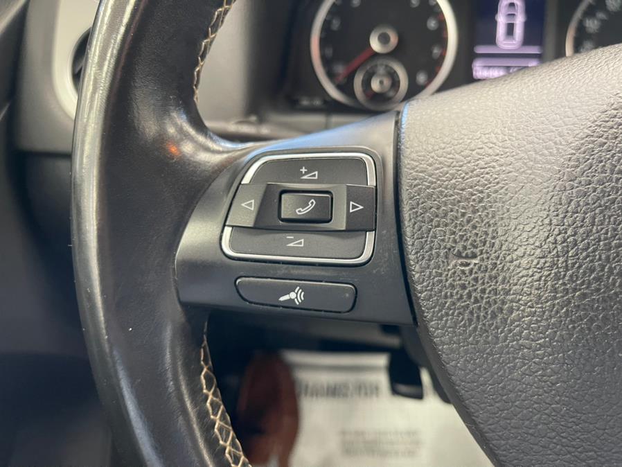 Used Volkswagen Tiguan 4MOTION 4dr Auto SE 2016 | Power Motors East. Massapequa Park, New York Used Volkswagen Tiguan 4MOTION 4dr Auto SE 2016 | Power Motors East. Massapequa Park, New York