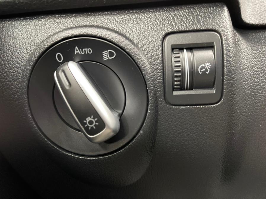 Used Volkswagen Tiguan 4MOTION 4dr Auto SE 2016 | Power Motors East. Massapequa Park, New York Used Volkswagen Tiguan 4MOTION 4dr Auto SE 2016 | Power Motors East. Massapequa Park, New York
