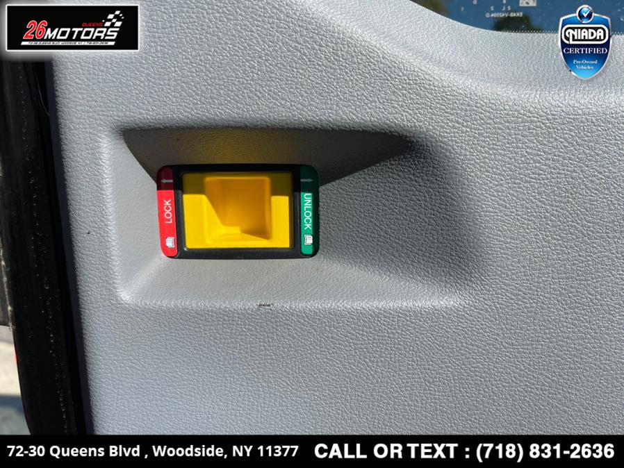 Used Ford Transit Passenger Wagon T-350 148" Low Roof XLT Sliding RH Dr 2018 | 26 Motors Queens. Woodside, New York Used Ford Transit Passenger Wagon T-350 148" Low Roof XLT Sliding RH Dr 2018 | 26 Motors Queens. Woodside, New York