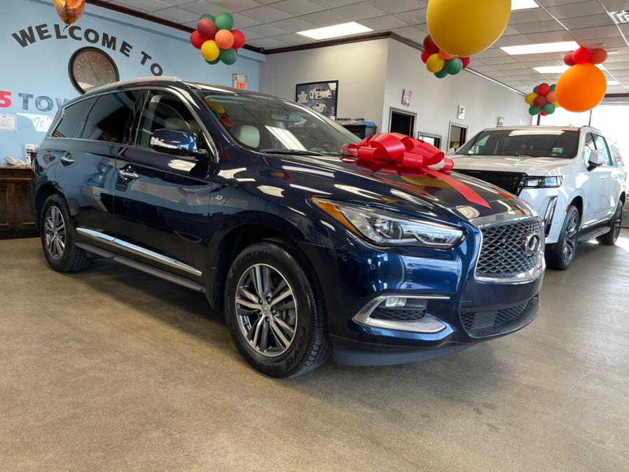 2018 INFINITI QX60 FWD, available for sale in Inwood, New York | 5 Towns Drive. Inwood, New York 2018 INFINITI QX60 FWD, available for sale in Inwood, New York | 5 Towns Drive. Inwood, New York