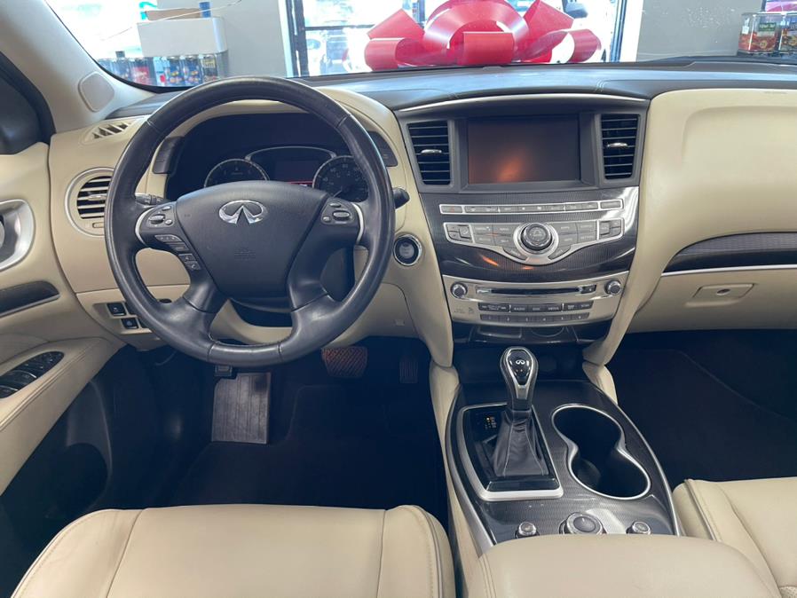 2018 INFINITI QX60 FWD, available for sale in Inwood, New York | 5 Towns Drive. Inwood, New York 2018 INFINITI QX60 FWD, available for sale in Inwood, New York | 5 Towns Drive. Inwood, New York