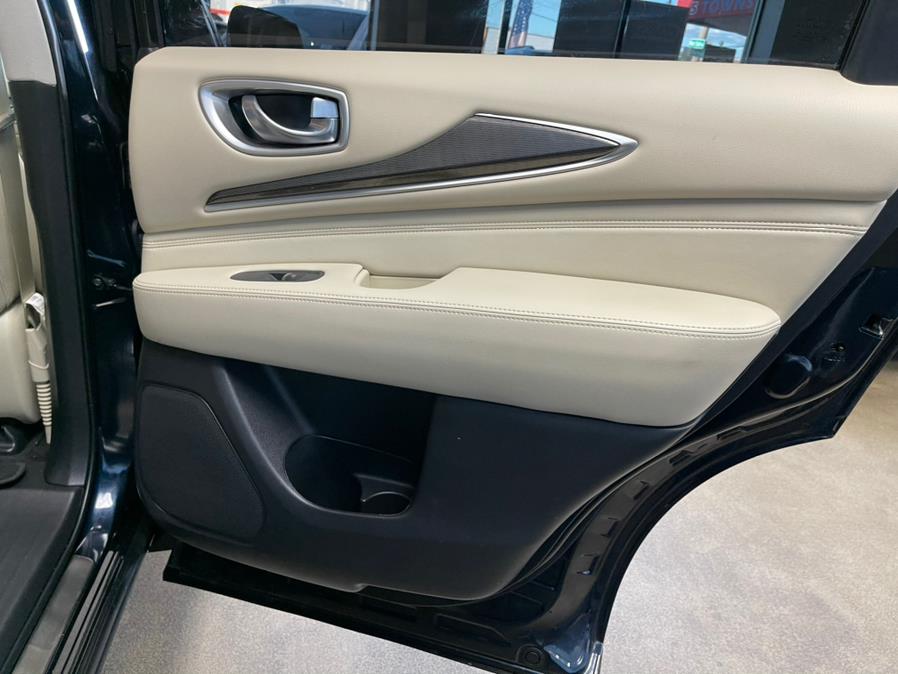 2018 INFINITI QX60 FWD, available for sale in Inwood, New York | 5 Towns Drive. Inwood, New York 2018 INFINITI QX60 FWD, available for sale in Inwood, New York | 5 Towns Drive. Inwood, New York