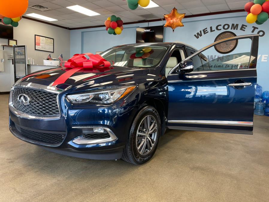 2018 INFINITI QX60 FWD, available for sale in Inwood, New York | 5 Towns Drive. Inwood, New York 2018 INFINITI QX60 FWD, available for sale in Inwood, New York | 5 Towns Drive. Inwood, New York