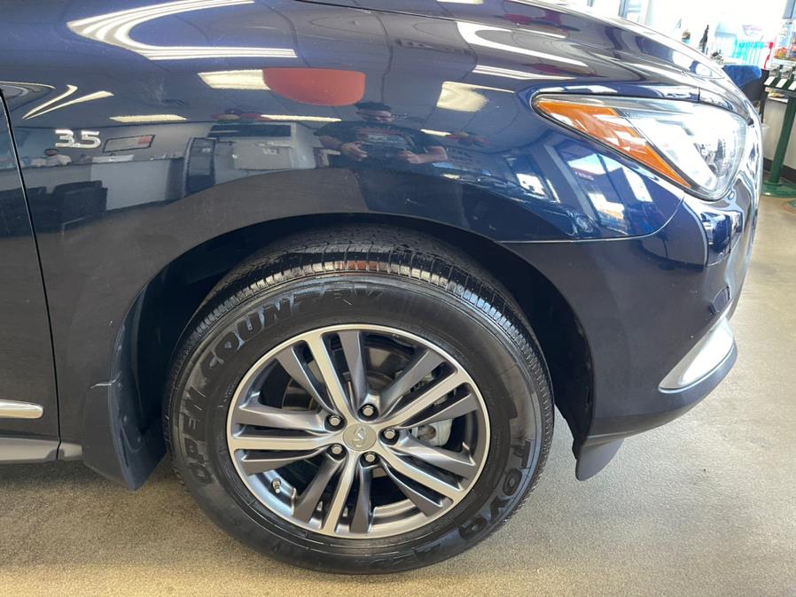 2018 INFINITI QX60 FWD, available for sale in Inwood, New York | 5 Towns Drive. Inwood, New York 2018 INFINITI QX60 FWD, available for sale in Inwood, New York | 5 Towns Drive. Inwood, New York