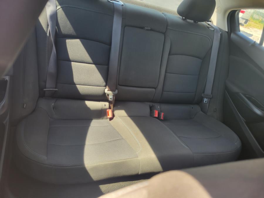 Used Chevrolet Cruze 4dr Sdn Auto LT 2017 | Ideal Auto Sales. Orlando, Florida Used Chevrolet Cruze 4dr Sdn Auto LT 2017 | Ideal Auto Sales. Orlando, Florida