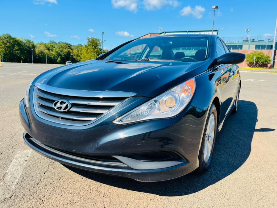 2014 Hyundai Sonata 4dr Sdn 2.4L Auto GLS, available for sale in New Britain, Connecticut | Supreme Automotive. New Britain, Connecticut 2014 Hyundai Sonata 4dr Sdn 2.4L Auto GLS, available for sale in New Britain, Connecticut | Supreme Automotive. New Britain, Connecticut