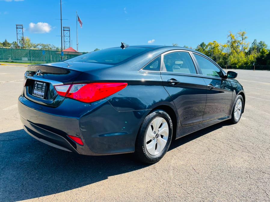 2014 Hyundai Sonata 4dr Sdn 2.4L Auto GLS, available for sale in New Britain, Connecticut | Supreme Automotive. New Britain, Connecticut 2014 Hyundai Sonata 4dr Sdn 2.4L Auto GLS, available for sale in New Britain, Connecticut | Supreme Automotive. New Britain, Connecticut