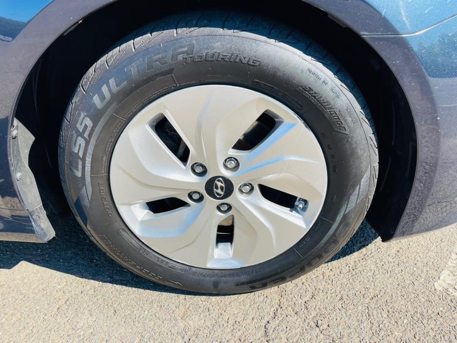 2014 Hyundai Sonata 4dr Sdn 2.4L Auto GLS, available for sale in New Britain, Connecticut | Supreme Automotive. New Britain, Connecticut 2014 Hyundai Sonata 4dr Sdn 2.4L Auto GLS, available for sale in New Britain, Connecticut | Supreme Automotive. New Britain, Connecticut