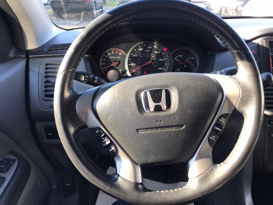 Used Honda Pilot 4WD EX Auto w/Leather 2004 | Main Auto of Berlin. Berlin, Connecticut Used Honda Pilot 4WD EX Auto w/Leather 2004 | Main Auto of Berlin. Berlin, Connecticut