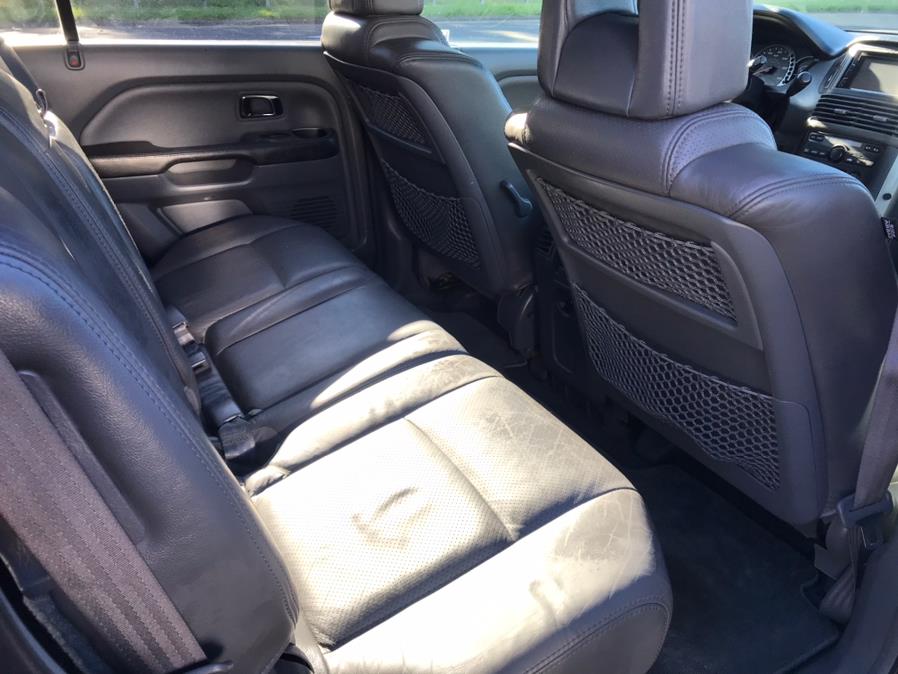 Used Honda Pilot 4WD EX Auto w/Leather 2004 | Main Auto of Berlin. Berlin, Connecticut Used Honda Pilot 4WD EX Auto w/Leather 2004 | Main Auto of Berlin. Berlin, Connecticut
