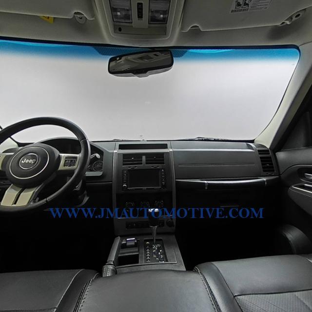 Used Jeep Liberty 4WD 4dr Renegade 2011 | J&M Automotive Sls&Svc LLC. Naugatuck, Connecticut Used Jeep Liberty 4WD 4dr Renegade 2011 | J&M Automotive Sls&Svc LLC. Naugatuck, Connecticut