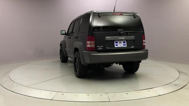 Used Jeep Liberty 4WD 4dr Renegade 2011 | J&M Automotive Sls&Svc LLC. Naugatuck, Connecticut Used Jeep Liberty 4WD 4dr Renegade 2011 | J&M Automotive Sls&Svc LLC. Naugatuck, Connecticut