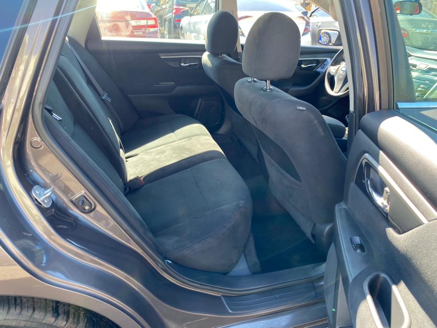 2014 Nissan Altima 4dr Sdn I4 2.5 S, available for sale in Jamaica, New York | Sunrise Autoland. Jamaica, New York 2014 Nissan Altima 4dr Sdn I4 2.5 S, available for sale in Jamaica, New York | Sunrise Autoland. Jamaica, New York