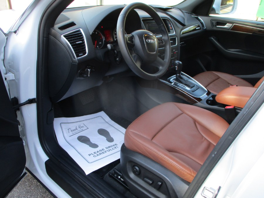 2012 Audi Q5 quattro 4dr 2.0T Premium, available for sale in Massapequa, New York | South Shore Auto Brokers & Sales. Massapequa, New York 2012 Audi Q5 quattro 4dr 2.0T Premium, available for sale in Massapequa, New York | South Shore Auto Brokers & Sales. Massapequa, New York