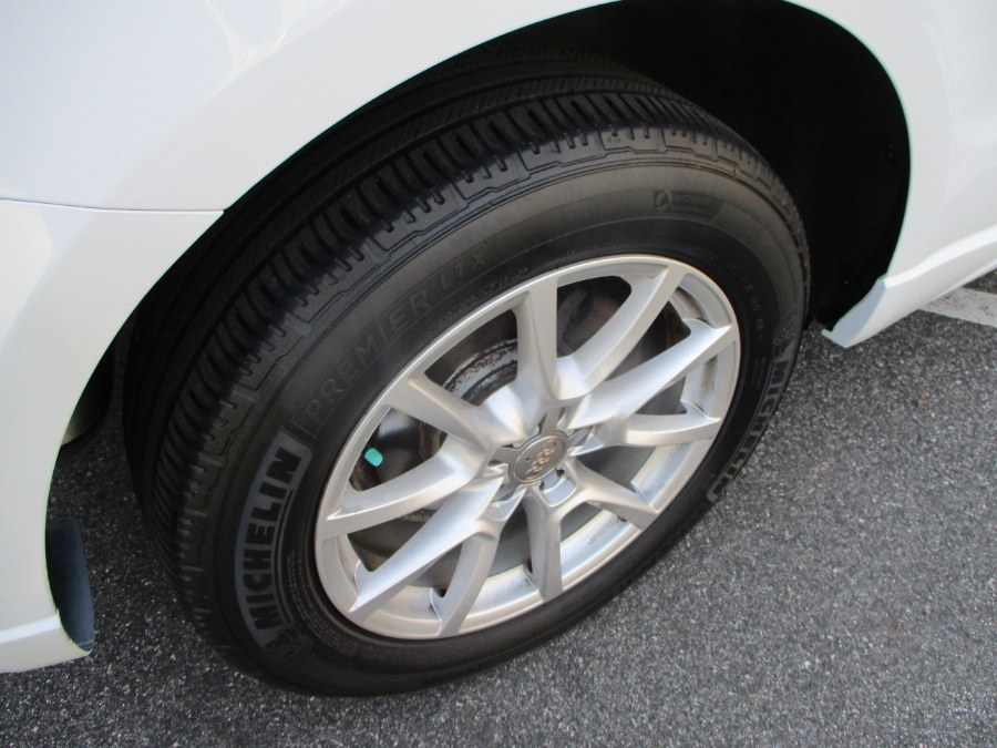 2012 Audi Q5 quattro 4dr 2.0T Premium, available for sale in Massapequa, New York | South Shore Auto Brokers & Sales. Massapequa, New York 2012 Audi Q5 quattro 4dr 2.0T Premium, available for sale in Massapequa, New York | South Shore Auto Brokers & Sales. Massapequa, New York