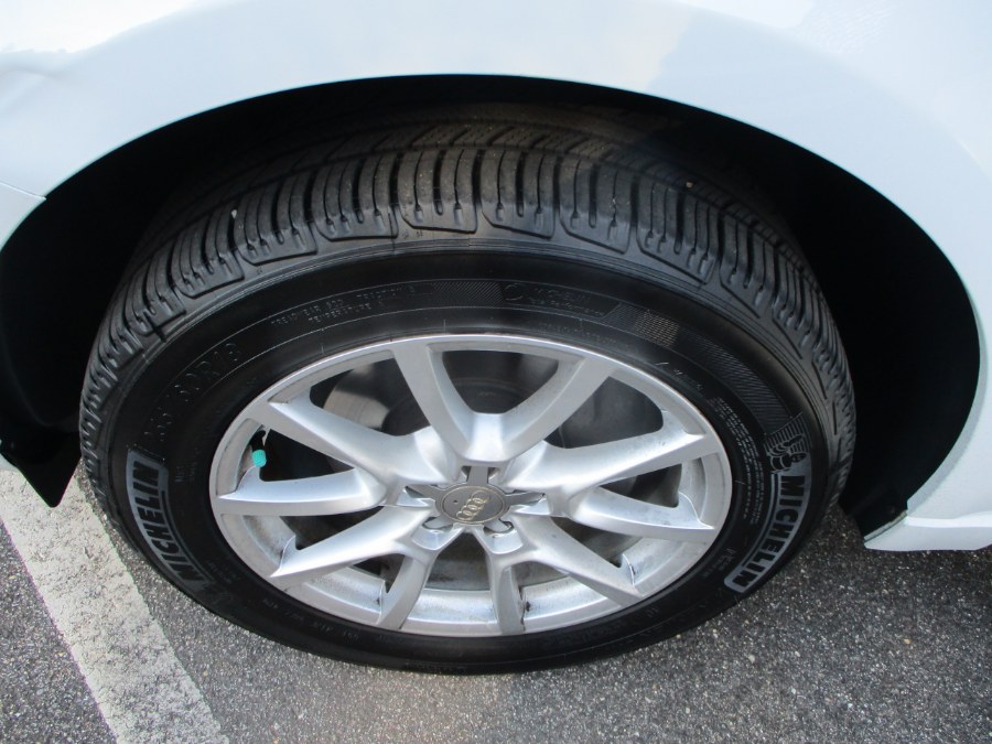 2012 Audi Q5 quattro 4dr 2.0T Premium, available for sale in Massapequa, New York | South Shore Auto Brokers & Sales. Massapequa, New York 2012 Audi Q5 quattro 4dr 2.0T Premium, available for sale in Massapequa, New York | South Shore Auto Brokers & Sales. Massapequa, New York