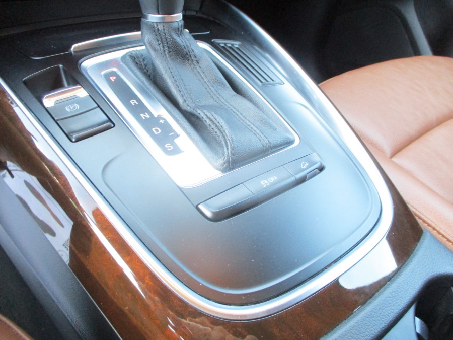 2012 Audi Q5 quattro 4dr 2.0T Premium, available for sale in Massapequa, New York | South Shore Auto Brokers & Sales. Massapequa, New York 2012 Audi Q5 quattro 4dr 2.0T Premium, available for sale in Massapequa, New York | South Shore Auto Brokers & Sales. Massapequa, New York