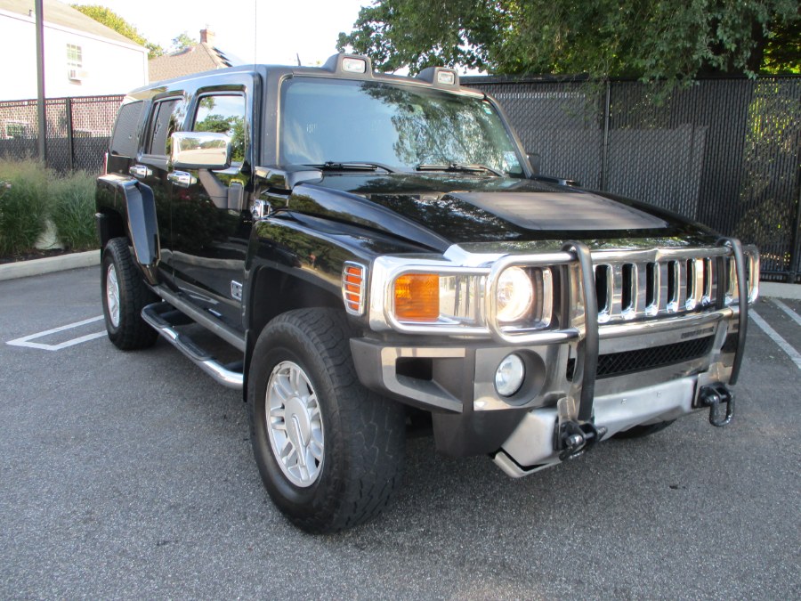 2008 HUMMER H3 4WD 4dr SUV, available for sale in Massapequa, New York | South Shore Auto Brokers & Sales. Massapequa, New York 2008 HUMMER H3 4WD 4dr SUV, available for sale in Massapequa, New York | South Shore Auto Brokers & Sales. Massapequa, New York