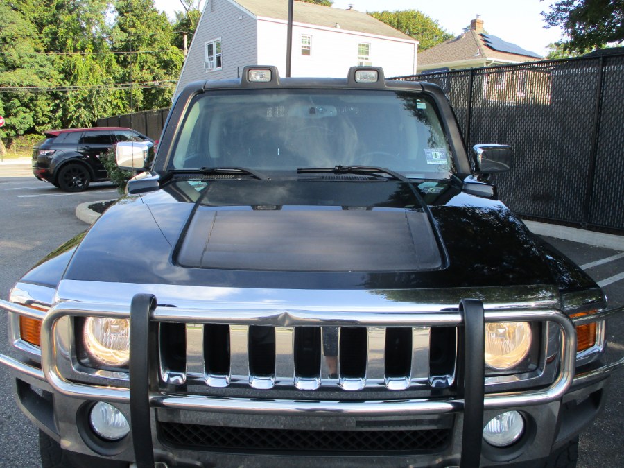 2008 HUMMER H3 4WD 4dr SUV, available for sale in Massapequa, New York | South Shore Auto Brokers & Sales. Massapequa, New York 2008 HUMMER H3 4WD 4dr SUV, available for sale in Massapequa, New York | South Shore Auto Brokers & Sales. Massapequa, New York
