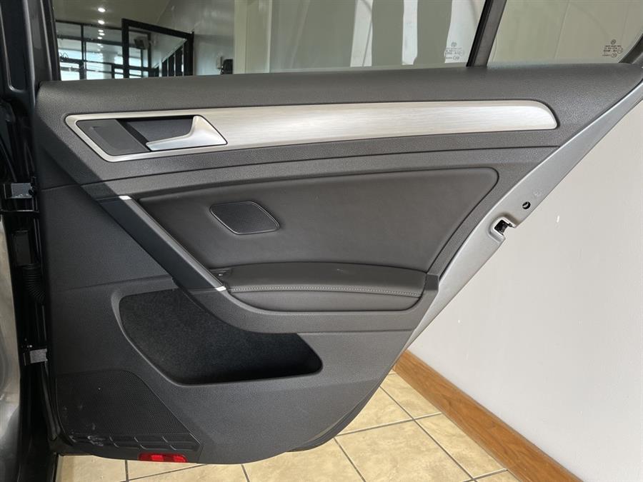 Used Volkswagen Golf Wolfsburg 2017 | Elite Imports LLC. West Chester, Ohio Used Volkswagen Golf Wolfsburg 2017 | Elite Imports LLC. West Chester, Ohio