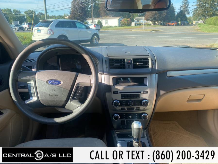 Used Ford Fusion 4dr Sdn SE FWD 2011 | Central A/S LLC. East Windsor, Connecticut Used Ford Fusion 4dr Sdn SE FWD 2011 | Central A/S LLC. East Windsor, Connecticut