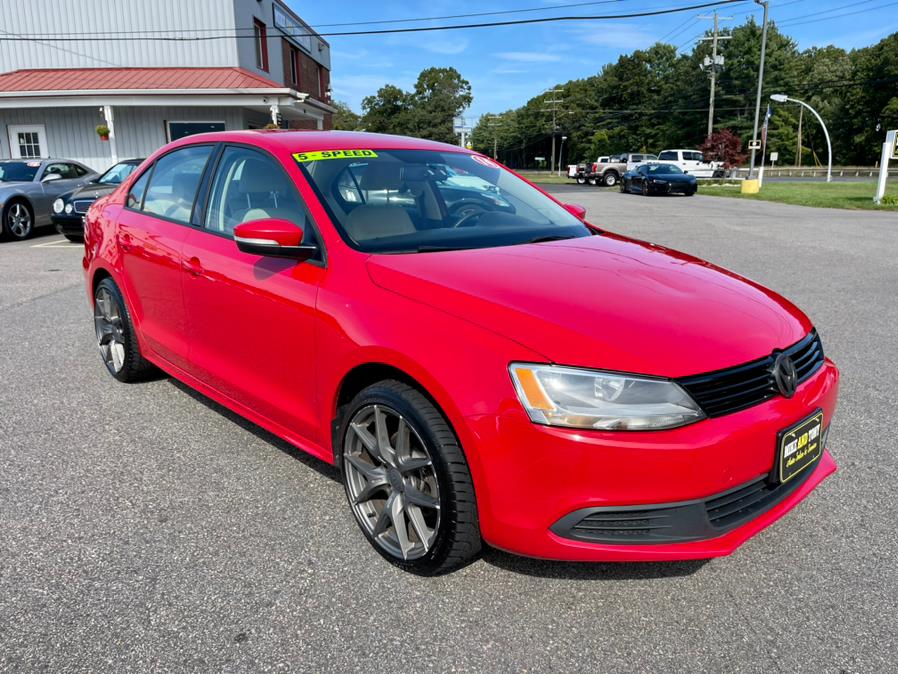 2014 Volkswagen Jetta Sedan 4dr Man SE PZEV, available for sale in South Windsor, Connecticut | Mike And Tony Auto Sales, Inc. South Windsor, Connecticut 2014 Volkswagen Jetta Sedan 4dr Man SE PZEV, available for sale in South Windsor, Connecticut | Mike And Tony Auto Sales, Inc. South Windsor, Connecticut