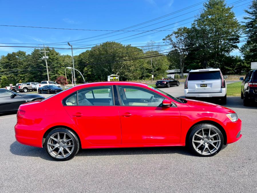 2014 Volkswagen Jetta Sedan 4dr Man SE PZEV, available for sale in South Windsor, Connecticut | Mike And Tony Auto Sales, Inc. South Windsor, Connecticut 2014 Volkswagen Jetta Sedan 4dr Man SE PZEV, available for sale in South Windsor, Connecticut | Mike And Tony Auto Sales, Inc. South Windsor, Connecticut
