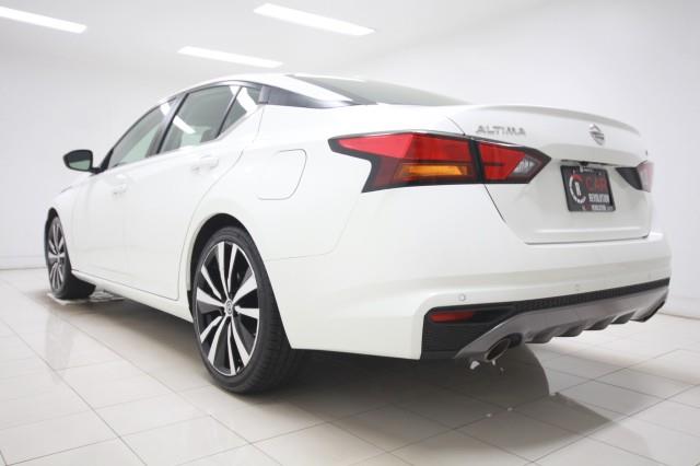 Used Nissan Altima 2.5 SR w/ rearCam 2020 | Car Revolution. Maple Shade, New Jersey Used Nissan Altima 2.5 SR w/ rearCam 2020 | Car Revolution. Maple Shade, New Jersey