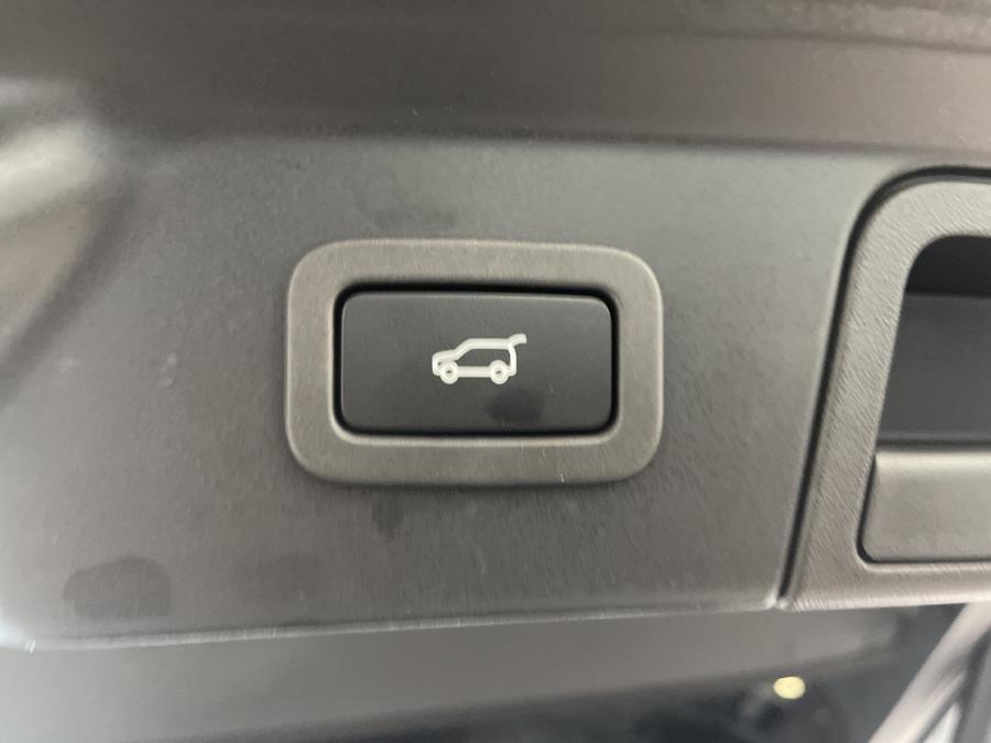 Used Land Rover Range Rover Velar P380 S 2018 | Dream Car Gallery. Woodbury, New York Used Land Rover Range Rover Velar P380 S 2018 | Dream Car Gallery. Woodbury, New York
