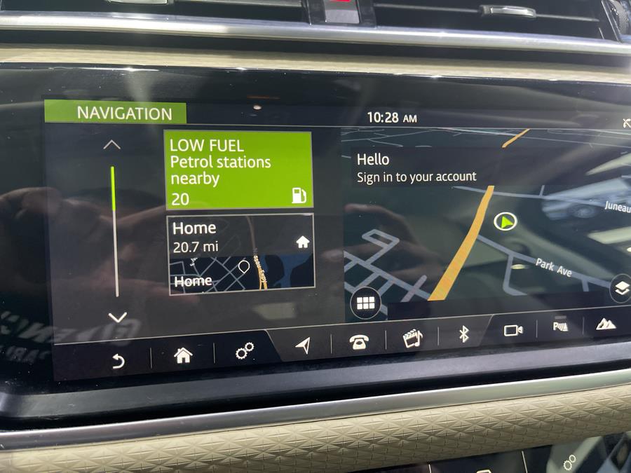 Used Land Rover Range Rover Velar P380 S 2018 | Dream Car Gallery. Woodbury, New York Used Land Rover Range Rover Velar P380 S 2018 | Dream Car Gallery. Woodbury, New York