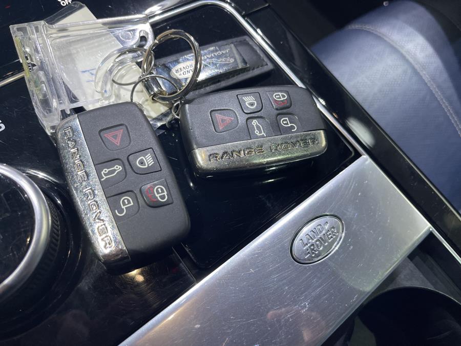 Used Land Rover Range Rover Velar P380 R-Dynamic HSE 2018 | Dream Car Gallery. Woodbury, New York Used Land Rover Range Rover Velar P380 R-Dynamic HSE 2018 | Dream Car Gallery. Woodbury, New York