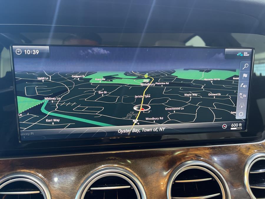 Used Mercedes-Benz E-Class E 300 4MATIC Sedan 2018 | Dream Car Gallery. Woodbury, New York Used Mercedes-Benz E-Class E 300 4MATIC Sedan 2018 | Dream Car Gallery. Woodbury, New York
