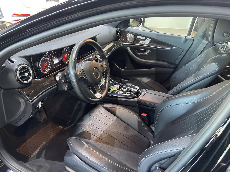 Used Mercedes-Benz E-Class E 400 4MATIC Sedan 2018 | Dream Car Gallery. Woodbury, New York Used Mercedes-Benz E-Class E 400 4MATIC Sedan 2018 | Dream Car Gallery. Woodbury, New York