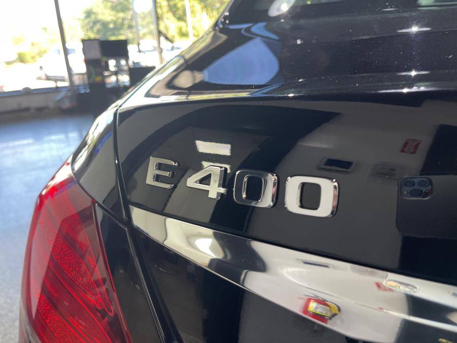 Used Mercedes-Benz E-Class E 400 4MATIC Sedan 2018 | Dream Car Gallery. Woodbury, New York Used Mercedes-Benz E-Class E 400 4MATIC Sedan 2018 | Dream Car Gallery. Woodbury, New York
