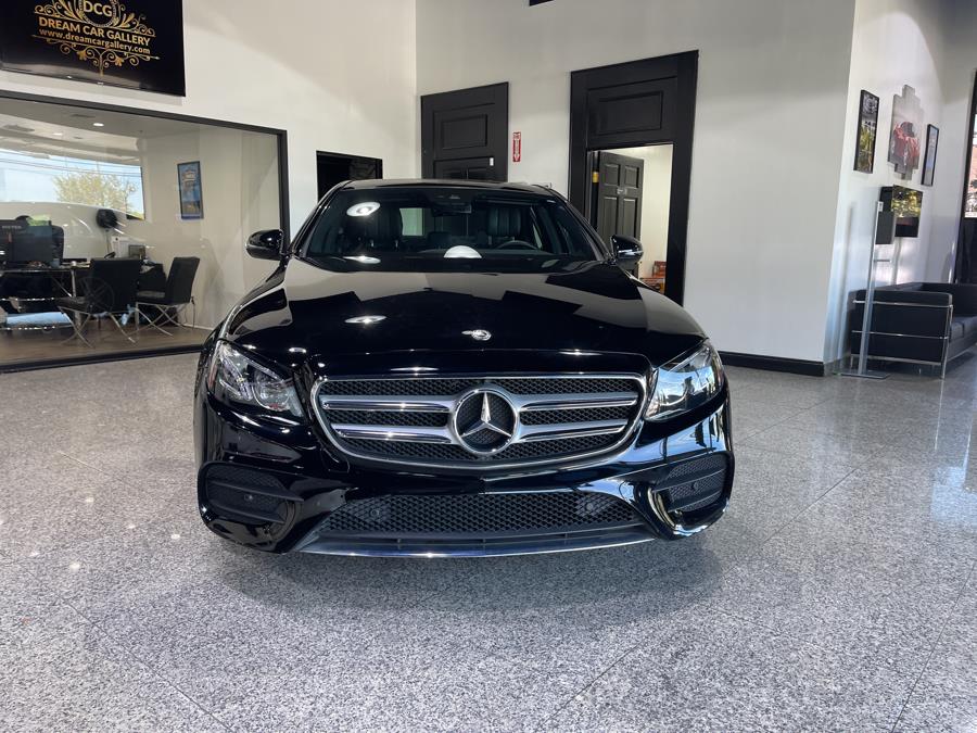 Used Mercedes-Benz E-Class E 400 4MATIC Sedan 2018 | Dream Car Gallery. Woodbury, New York Used Mercedes-Benz E-Class E 400 4MATIC Sedan 2018 | Dream Car Gallery. Woodbury, New York