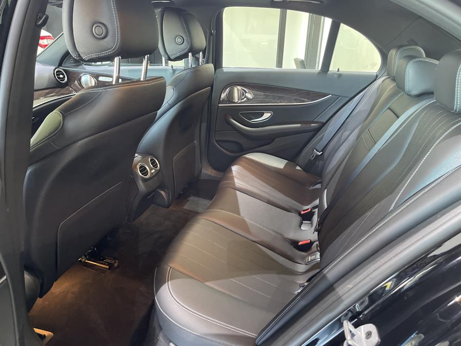 Used Mercedes-Benz E-Class E 400 4MATIC Sedan 2018 | Dream Car Gallery. Woodbury, New York Used Mercedes-Benz E-Class E 400 4MATIC Sedan 2018 | Dream Car Gallery. Woodbury, New York
