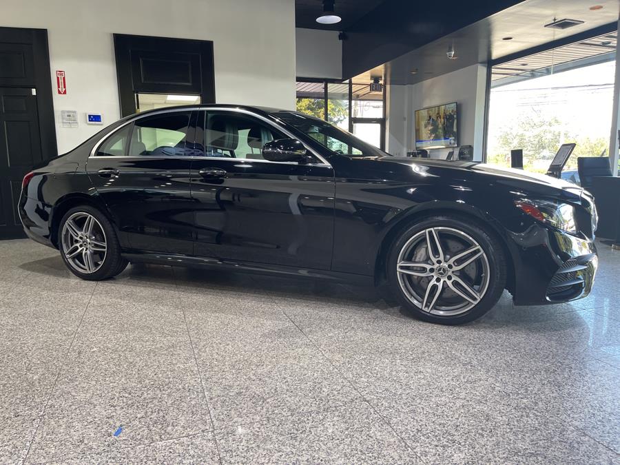Used Mercedes-Benz E-Class E 400 4MATIC Sedan 2018 | Dream Car Gallery. Woodbury, New York Used Mercedes-Benz E-Class E 400 4MATIC Sedan 2018 | Dream Car Gallery. Woodbury, New York