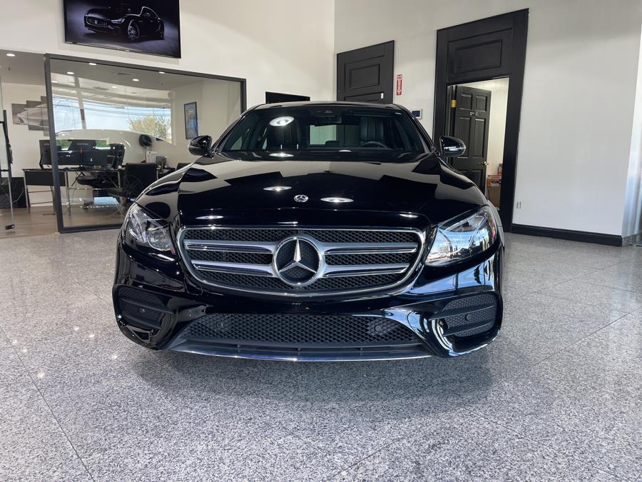 Used Mercedes-Benz E-Class E 400 4MATIC Sedan 2018 | Dream Car Gallery. Woodbury, New York Used Mercedes-Benz E-Class E 400 4MATIC Sedan 2018 | Dream Car Gallery. Woodbury, New York